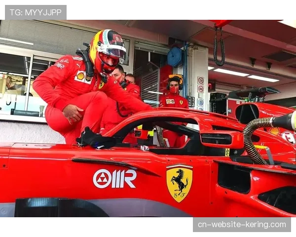 特写：塞恩斯冲线瞬间，法拉利车库内的狂喜与释然