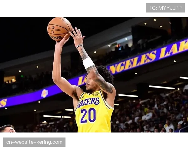 湖人与小尼克·史密斯重签赛季剩余合同